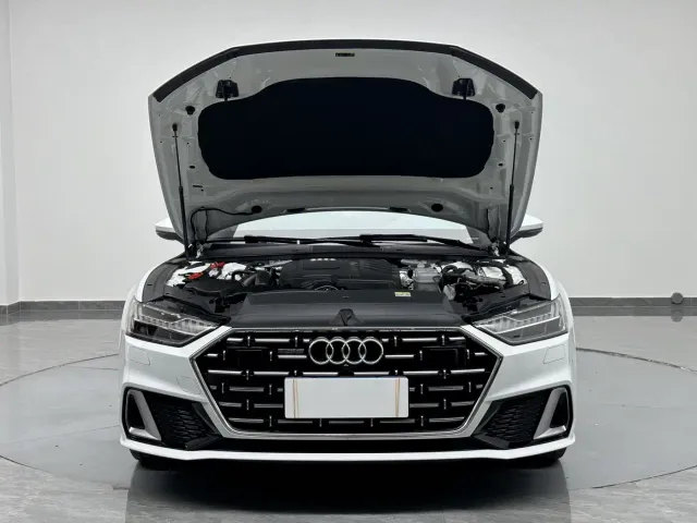 Audi A7L — Фото автомобиля 25