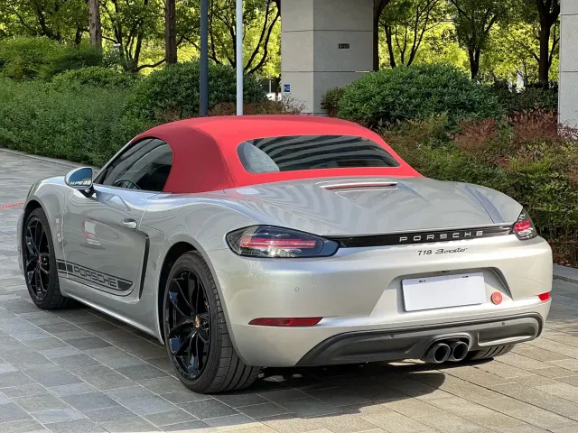 Porsche 718 — Фото автомобиля 4