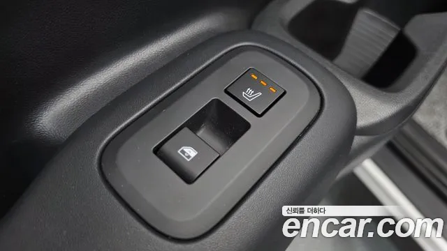 Hyundai Santa Fe — Фото автомобиля 29