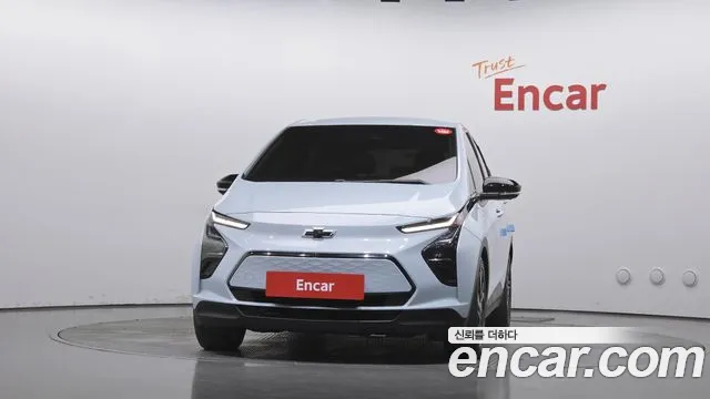 Chevrolet Bolt EV — Фото автомобиля 3
