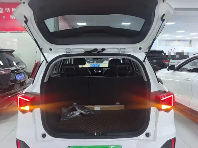 GAC Trumpchi Trumpchi GS3 2022 POWER 270T Auto Premium Edition — Фото автомобиля 18