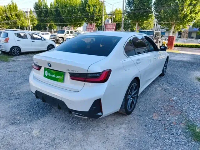 BMW 3 Series — Фото автомобиля 6