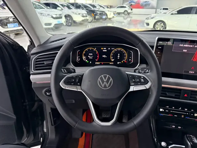 Volkswagen Tayron — Фото автомобиля 4