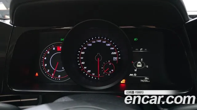 Hyundai Avante CN7 — Фото автомобиля 8