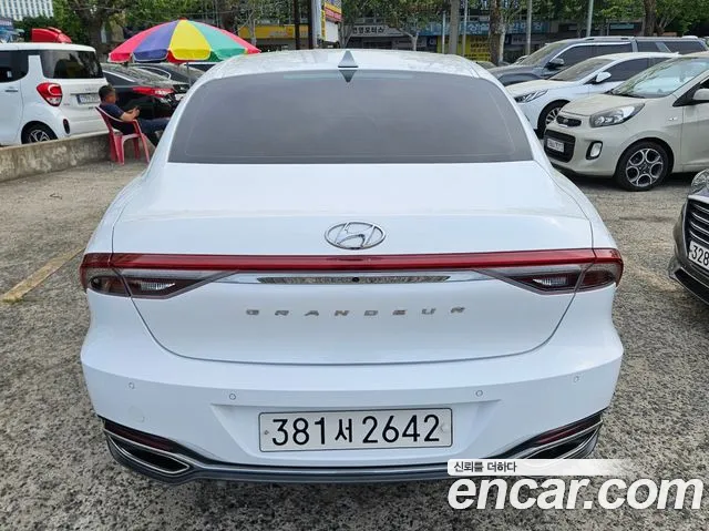 Hyundai Grandeur Новый Grandeur IG — Фото автомобиля 2