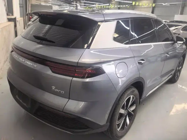 BYD Song Pro — Фото автомобиля 3