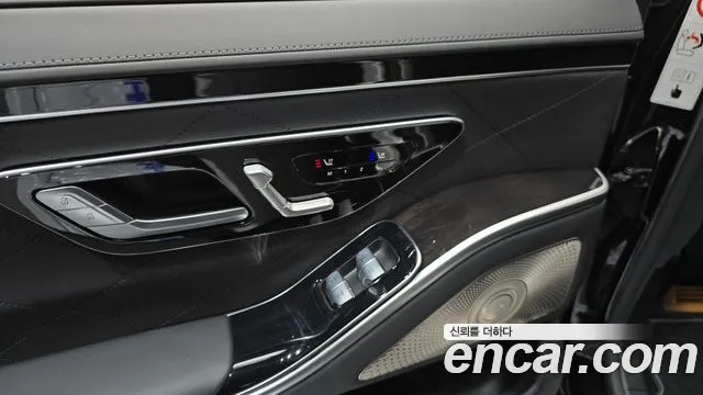 Mercedes-Benz S-Class W223 — Фото автомобиля 30