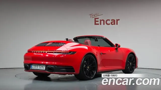 Фотография автомобиля — Porsche 911 992