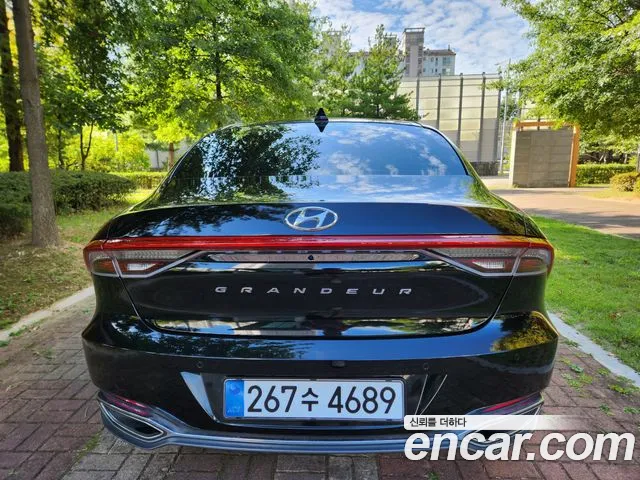 Hyundai Grandeur Grandeur (New) — Фото автомобиля 3