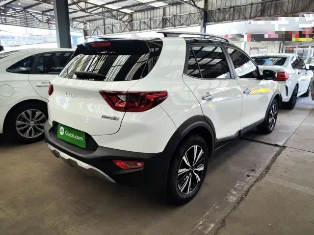 Kia KX1 — Фото автомобиля 6