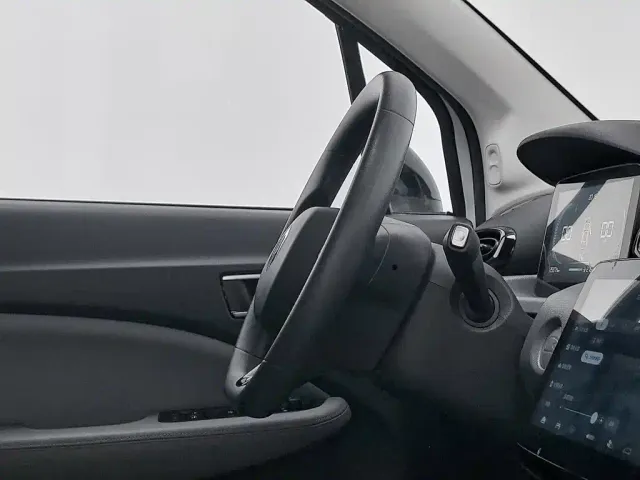 Leapmotor T03 — Фото автомобиля 22
