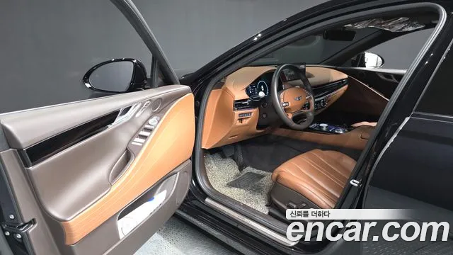 Genesis G80 Бензин 2.5 турбо AWD — Фото автомобиля 9
