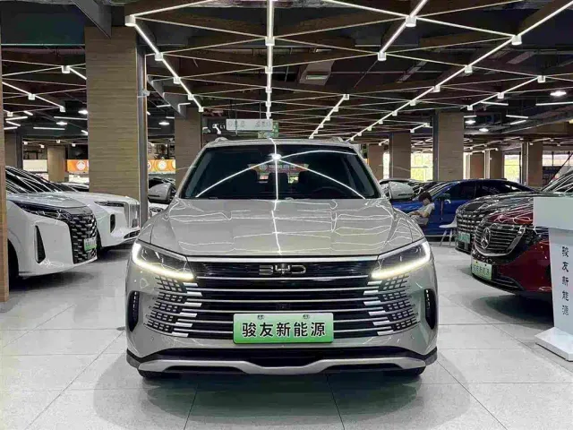 BYD Seal 05 DM-i — Фото автомобиля 10