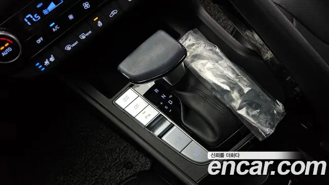 Hyundai AVANTE Новый Avante (CN7) — Фото автомобиля 9