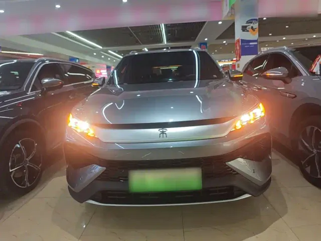 BYD Song Pro — Фото автомобиля 2
