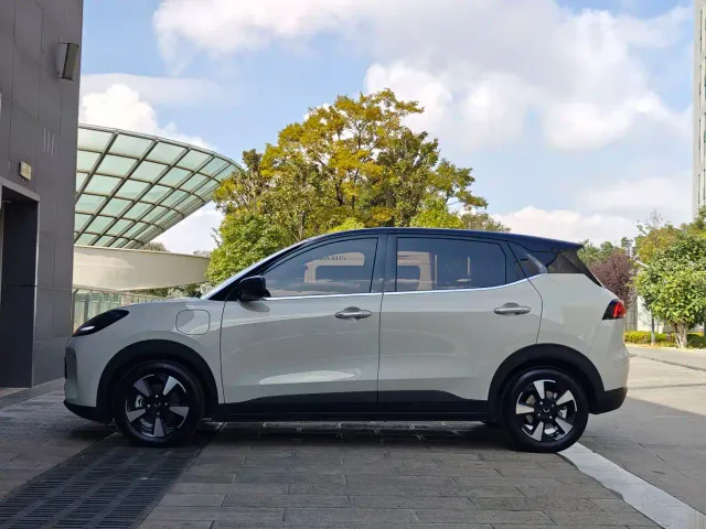 Wuling Binguo PLUS — Фото автомобиля 10