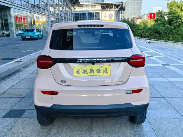 Leapmotor T03 — Фото автомобиля 7