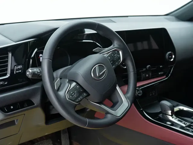 Lexus NX — Фото автомобиля 5