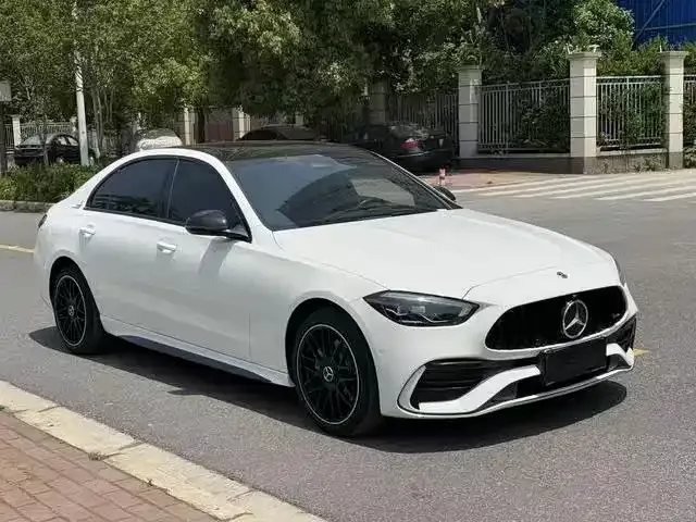 Mercedes-Benz C-Class — Фото автомобиля 3