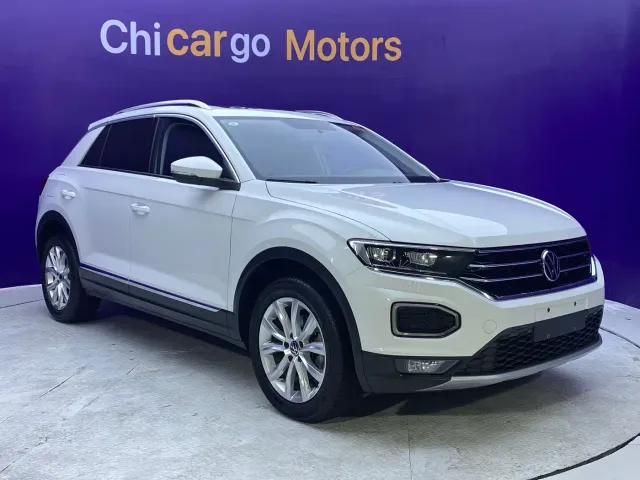 Volkswagen T-Roc — Фото автомобиля 3