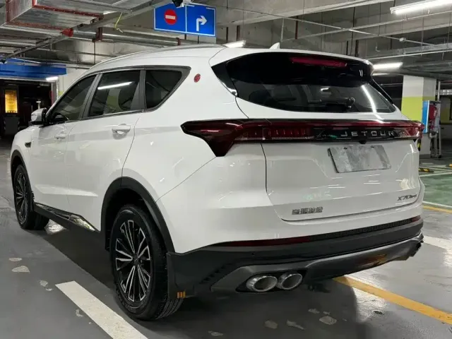 Jetour X70 Plus — Фото автомобиля 4