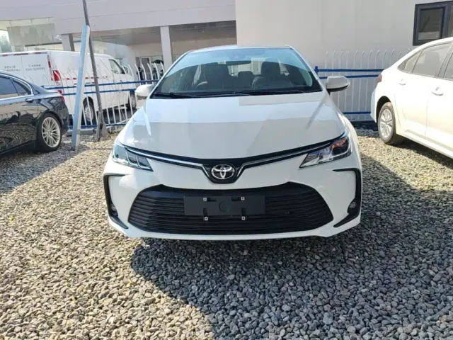 Toyota Corolla — Фото автомобиля 2