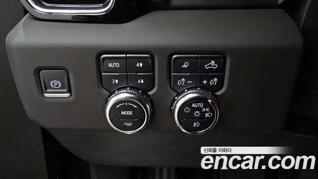 GMC Sierra — Фото автомобиля 18