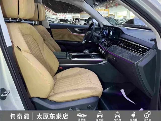 Hongqi HS5 — Фото автомобиля 27