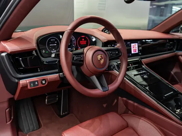 Porsche Panamera — Фото автомобиля 4