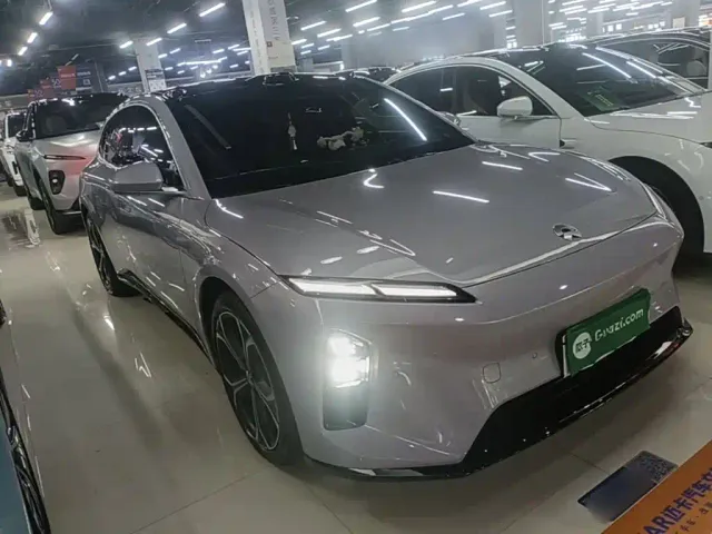 Nio ET5 Touring — Фото автомобиля 3
