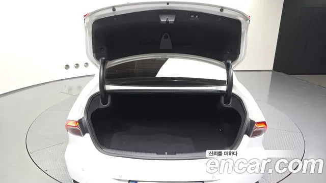 Hyundai Grandeur New — Фото автомобиля 26