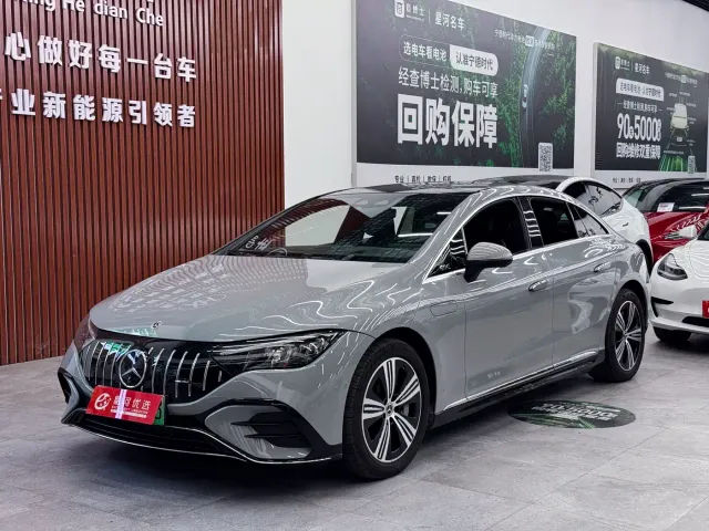Фотография автомобиля — Mercedes-Benz EQE