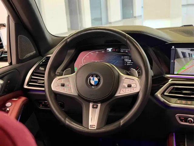 BMW X5 — Фото автомобиля 9