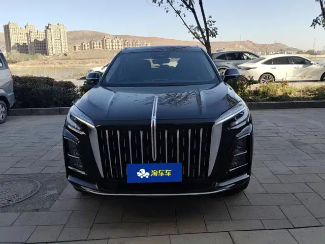 Hongqi HS3 — Фото автомобиля 2