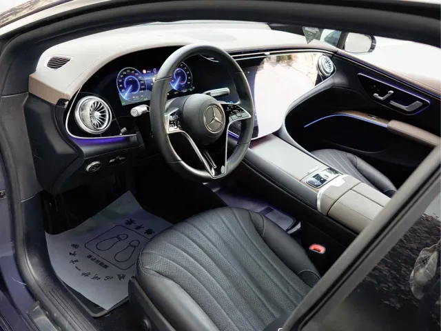 Mercedes-Benz EQS — Фото автомобиля 10