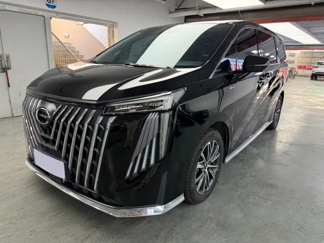 Фотография автомобиля — GAC Trumpchi M8