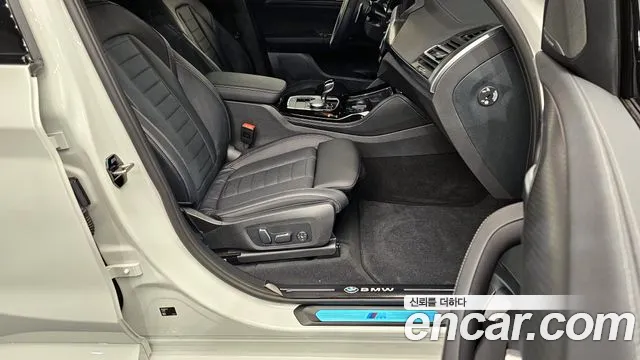 BMW X4 xDrive20i M Sport Pro Special Edition — Фото автомобиля 12