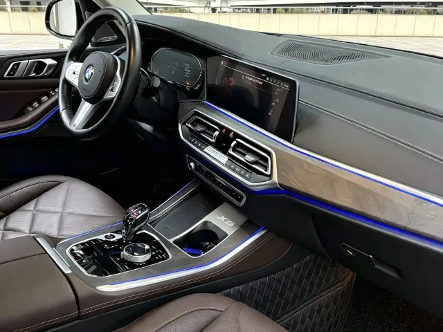 BMW X5 — Фото автомобиля 8