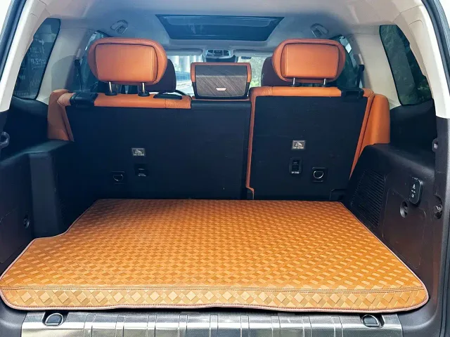 Tank 500 EV — Фото автомобиля 11
