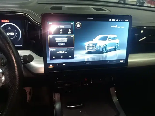 GAC Trumpchi GS8 — Фото автомобиля 12