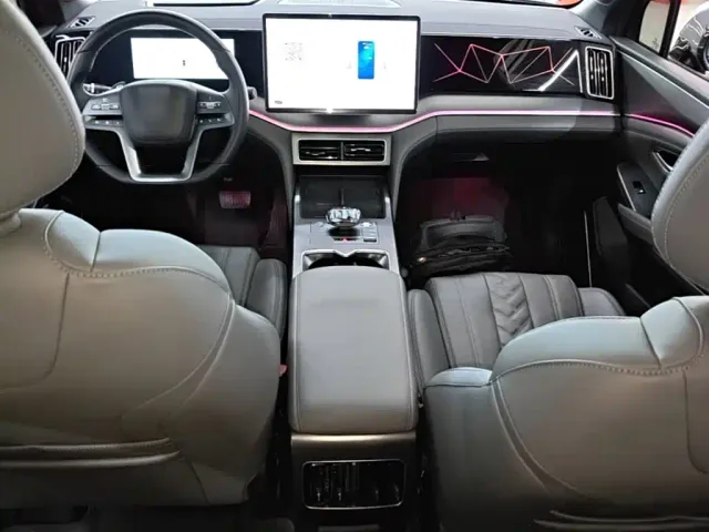 BYD Song L DM-i — Фото автомобиля 9