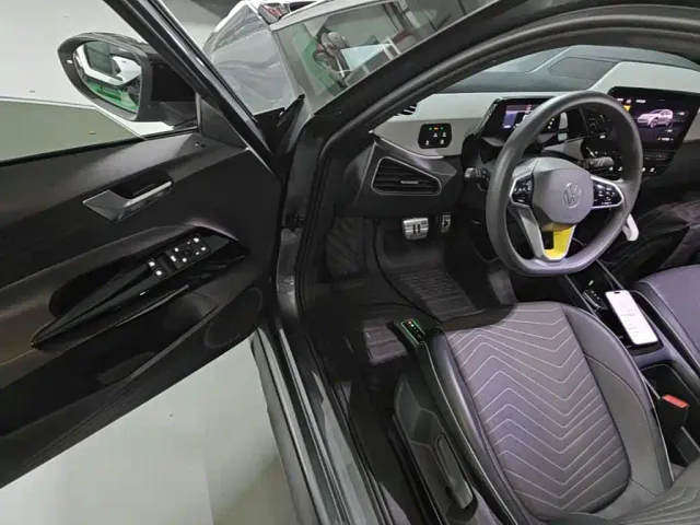 Volkswagen ID.3 — Фото автомобиля 15