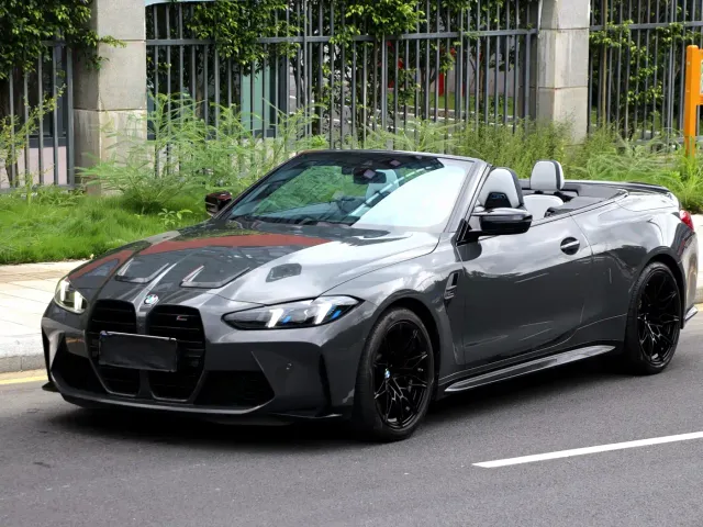 Фотография автомобиля — BMW M4