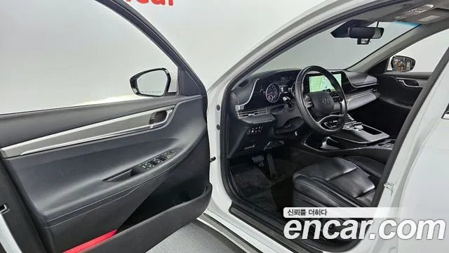 Hyundai Grandeur Новый Grandeur IG — Фото автомобиля 10