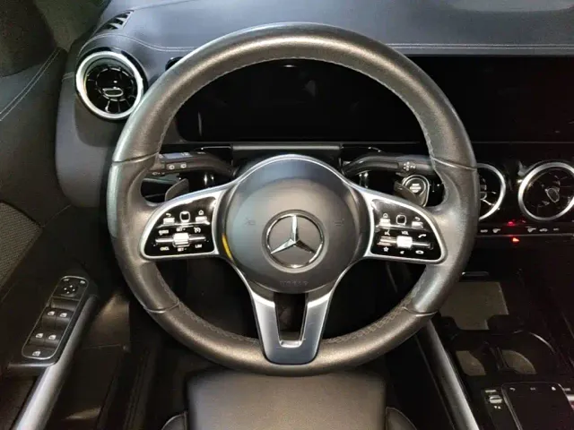 Mercedes-Benz GLA-Class — Фото автомобиля 14