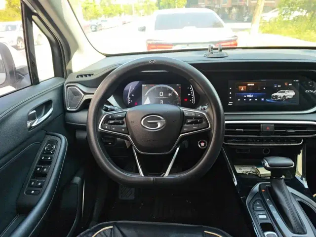 GAC Trumpchi GS4 — Фото автомобиля 2