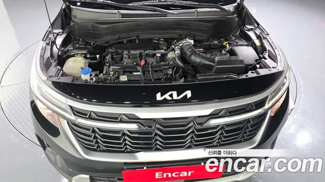 Kia Seltos Бензин 1.6 турбо 2WD — Фото автомобиля 6