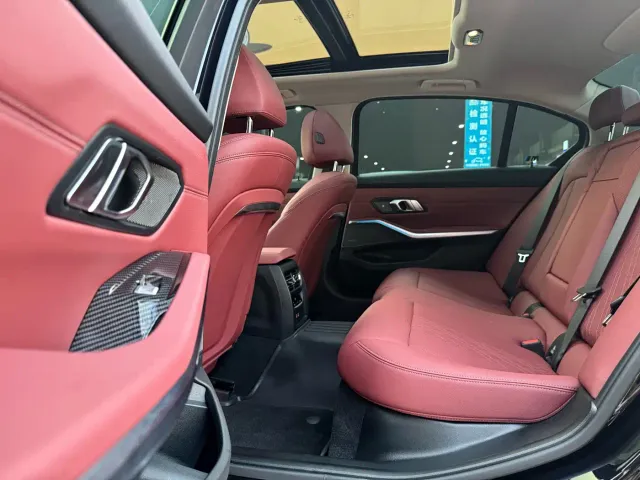BMW 3 Series — Фото автомобиля 13