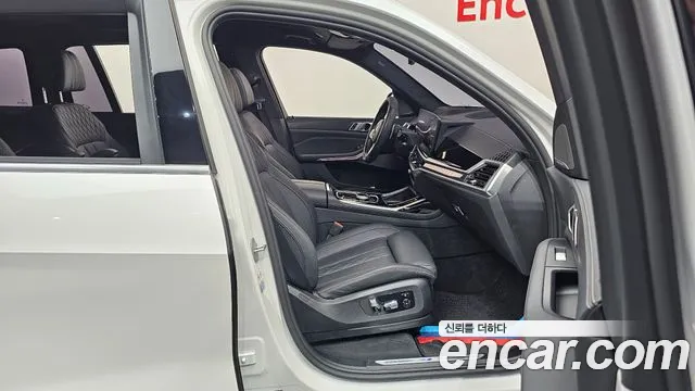 BMW X7 G07 — Фото автомобиля 16