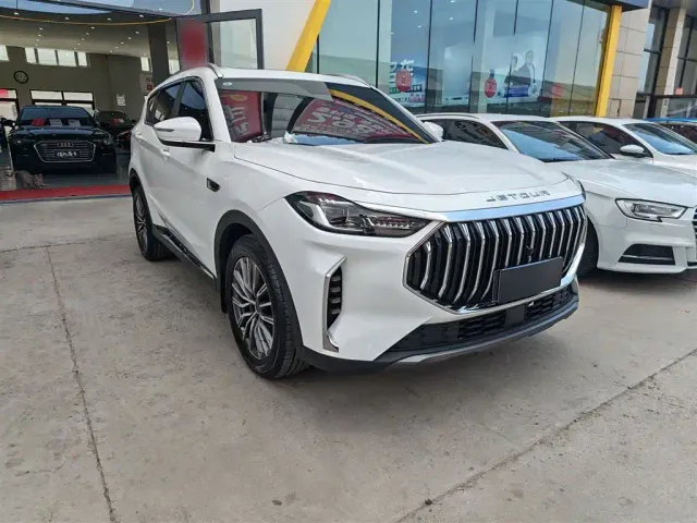 Jetour X70 Plus — Фото автомобиля 3